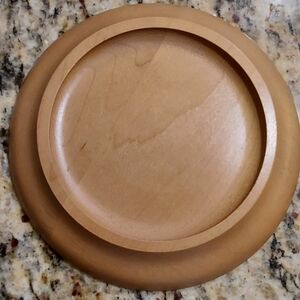 Longaberger Natural Brown Wooden Candle/Globe Holder